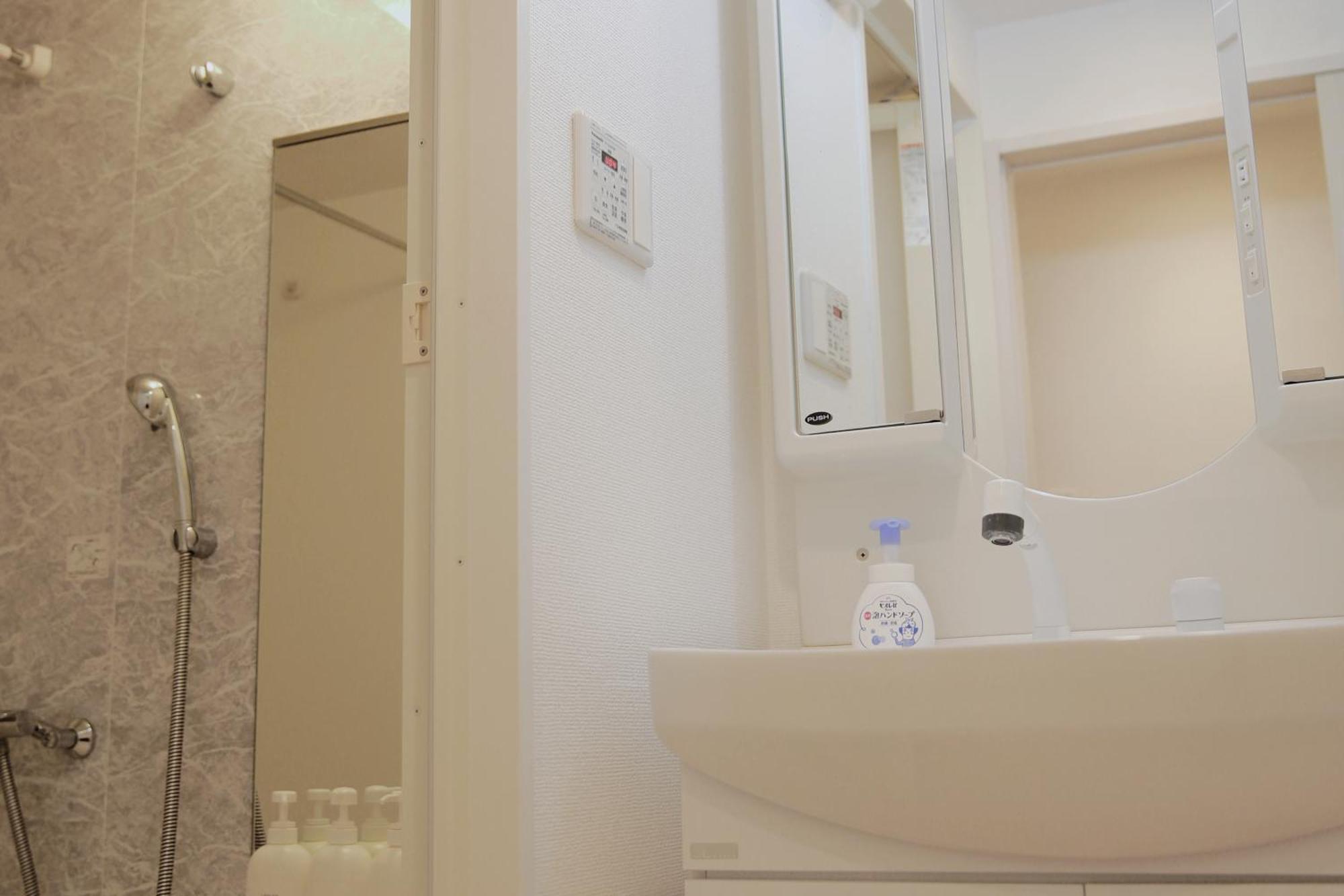 Color Tsuruhashi Apartment Osaka Ngoại thất bức ảnh